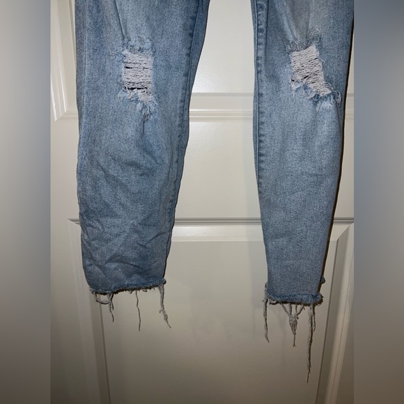 Light Wash Fashion Nova Jeans - Picture 4 of 9